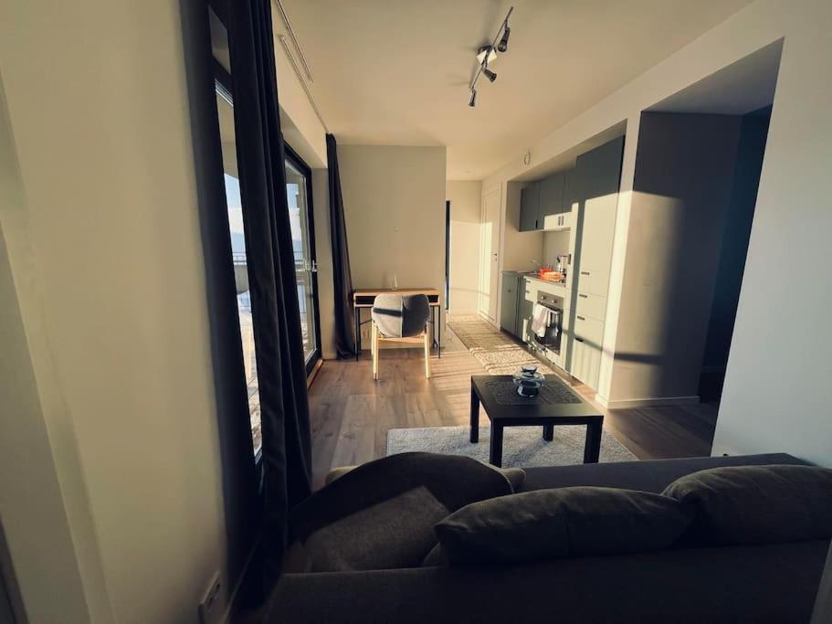Apartment New And Modern Entire Unit In As/ski Norway